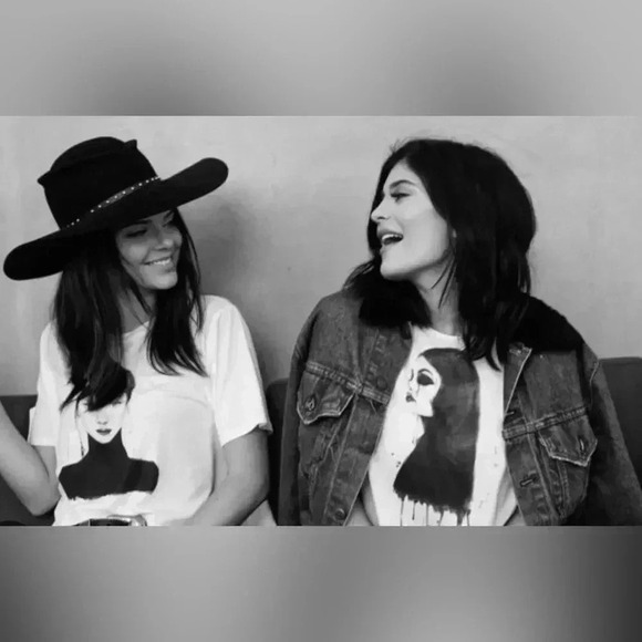 Kendall & Kylie Women’s Black Vegan Belt with Silver-Tone Buckle Accents M/L - Picture 3 of 13